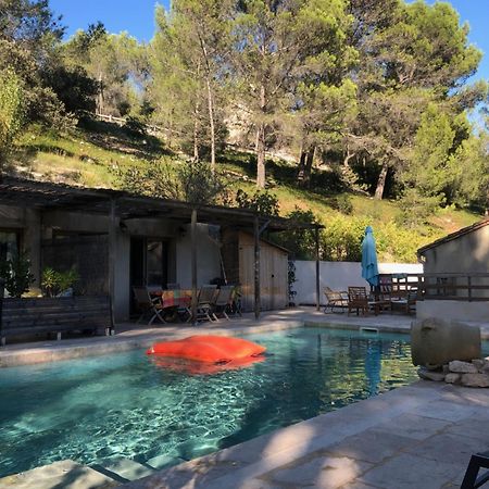 Bed and Breakfast Mas De La Fadeto Les Baux-de-Provence Exterior foto