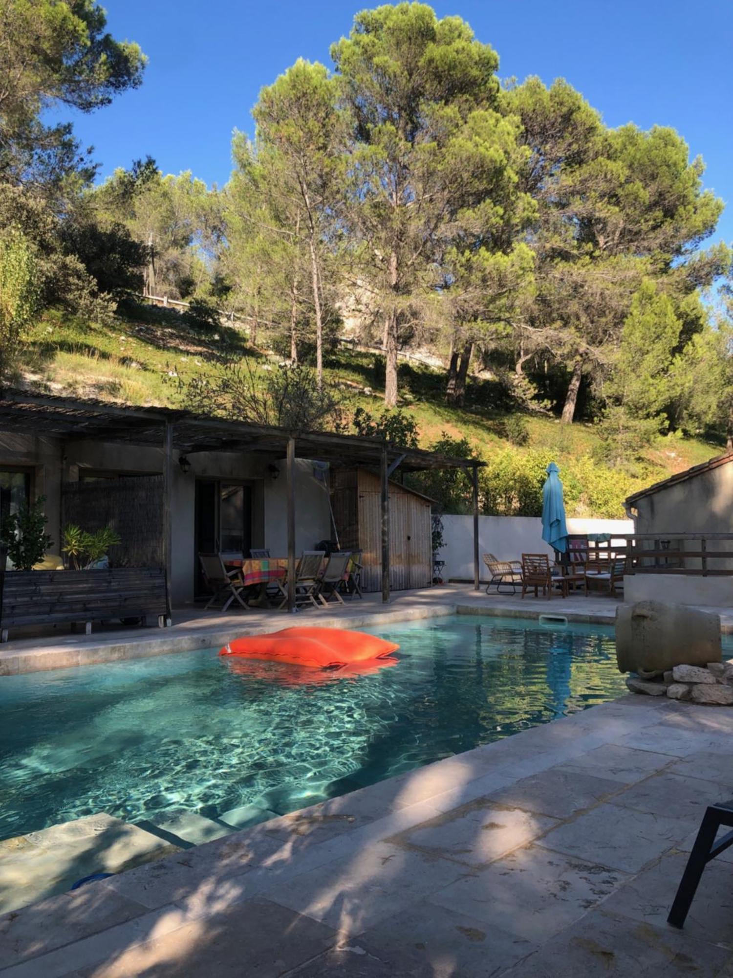 Bed and Breakfast Mas De La Fadeto Les Baux-de-Provence Exterior foto