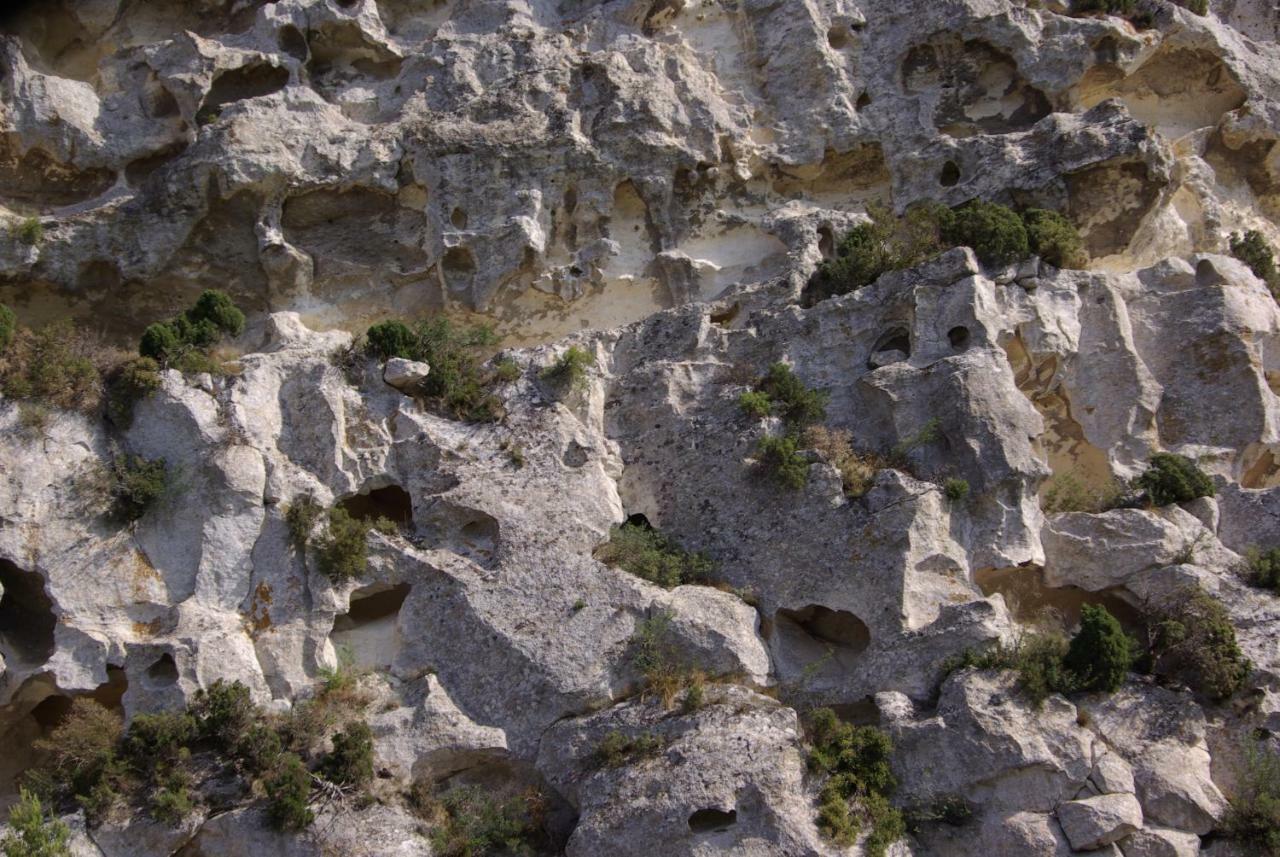 Bed and Breakfast Mas De La Fadeto Les Baux-de-Provence Exterior foto