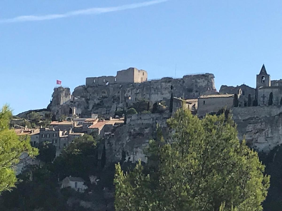 Bed and Breakfast Mas De La Fadeto Les Baux-de-Provence Exterior foto