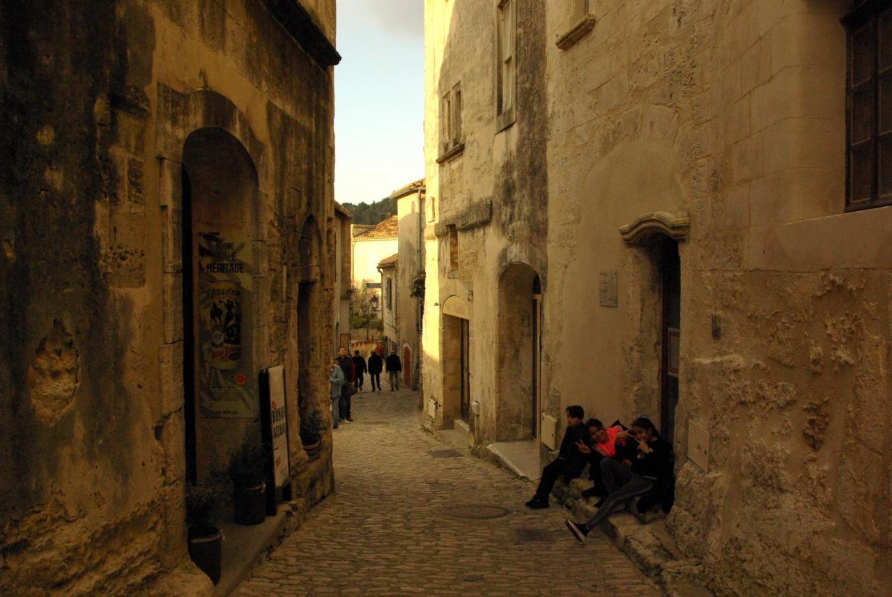 Bed and Breakfast Mas De La Fadeto Les Baux-de-Provence Exterior foto